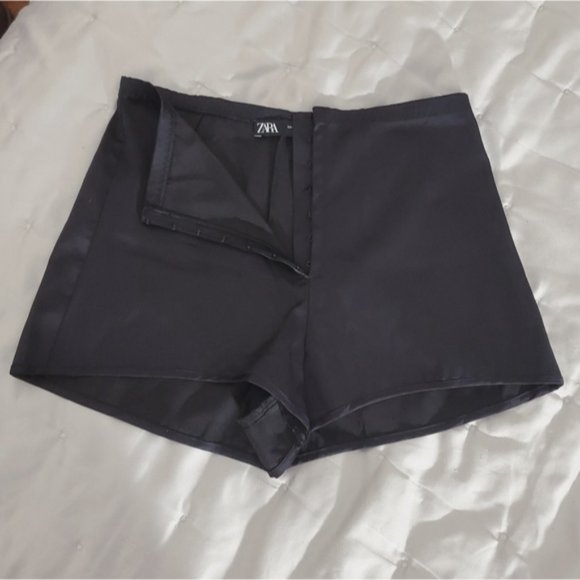 Retro Pinup Highwaisted Satin Shorts By ZARA - Picture 14 of 16